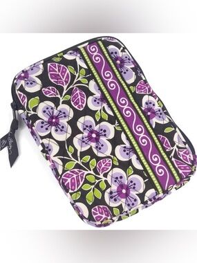 Vera Bradley Plum Petals Tablet Sleeve Zip around
Quilted Carrying Case Purple